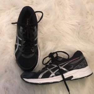 Women’s ASICS